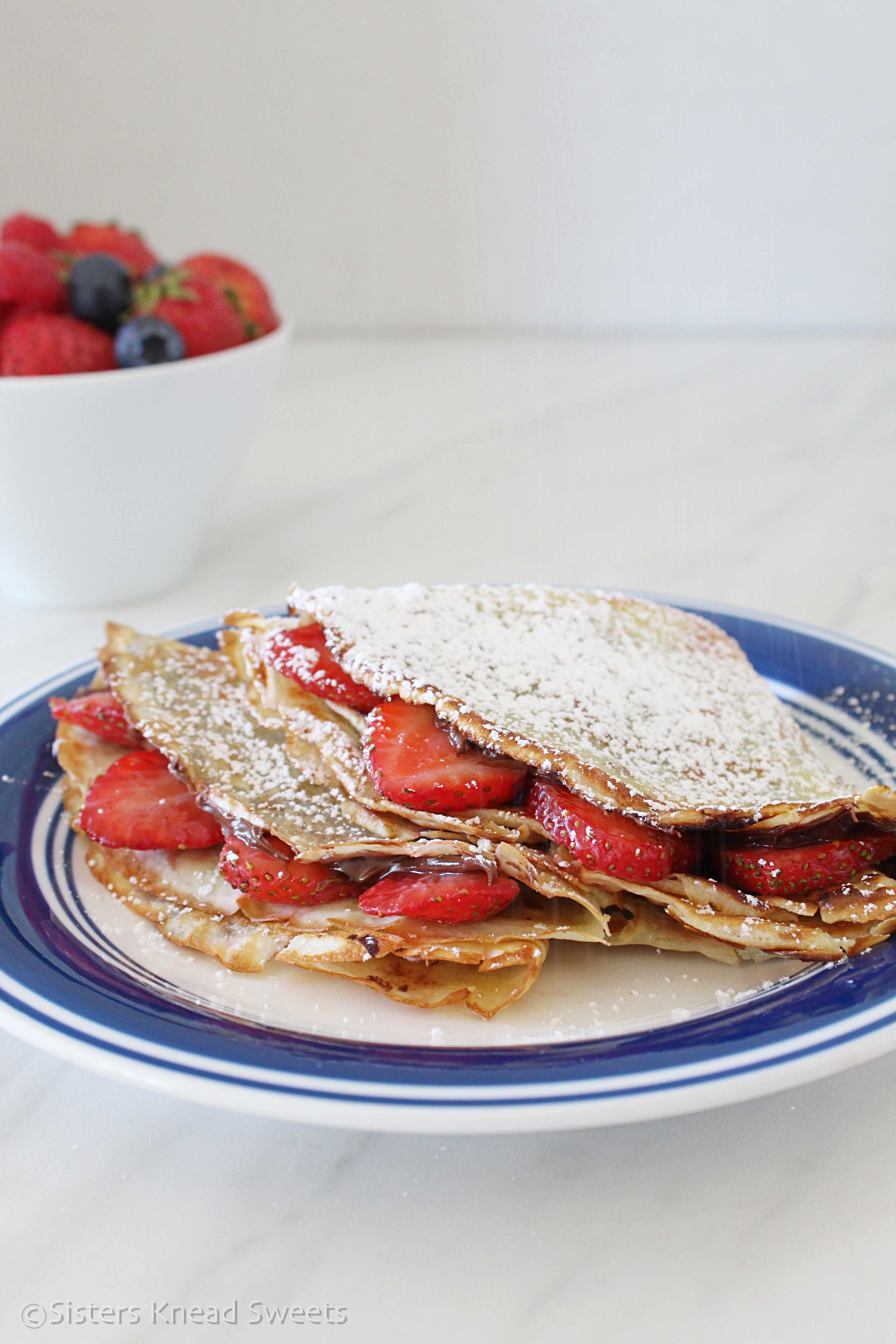 twocrepes Sisters Knead Sweets